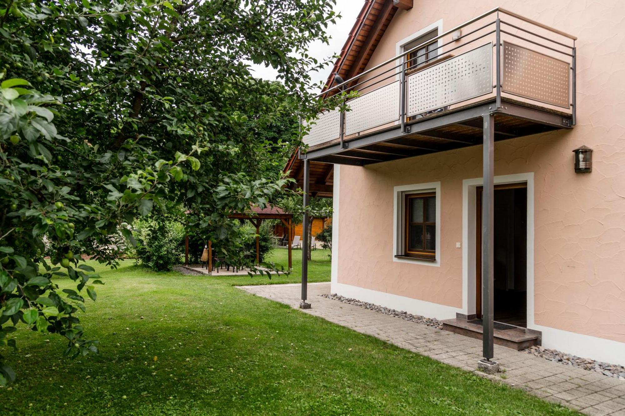 Landpension Birnthaler Kallmuenz Exterior photo